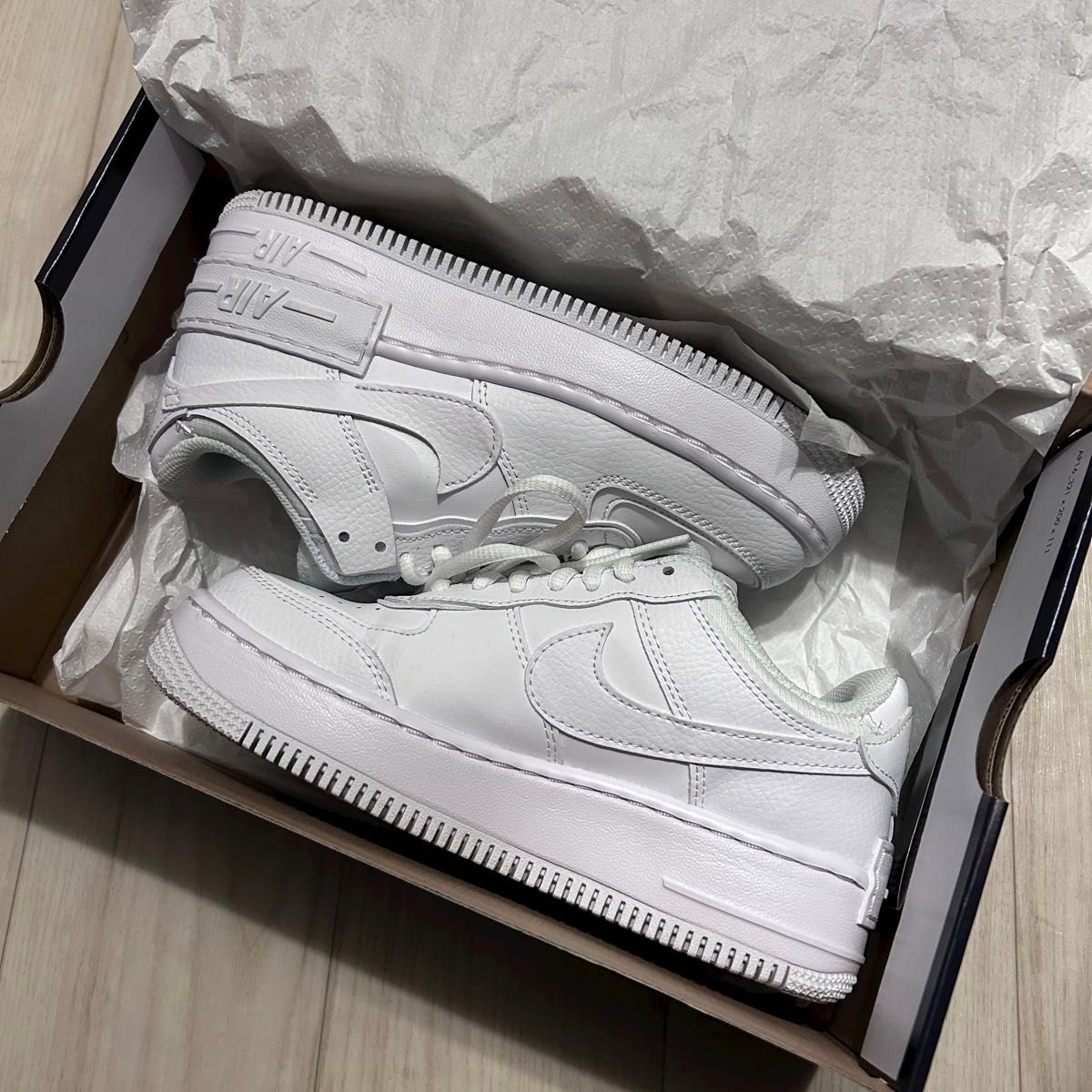 NIKE エアフォース1 シャドウ トリプルホワイト ナイキ 22 5cm NIKE エアフォース1 シャドウ トリプルホワイト ナイキ 22 5cm