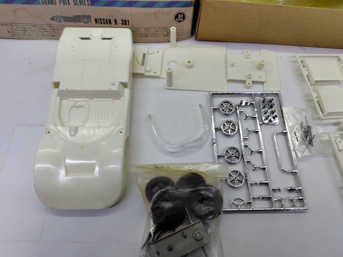 Yahoo!オークション - 希少 イッコー製 1/24 ニッサンR381 Yahoo!オークション - 希少 イッコー製 1/24 ニッサンR381