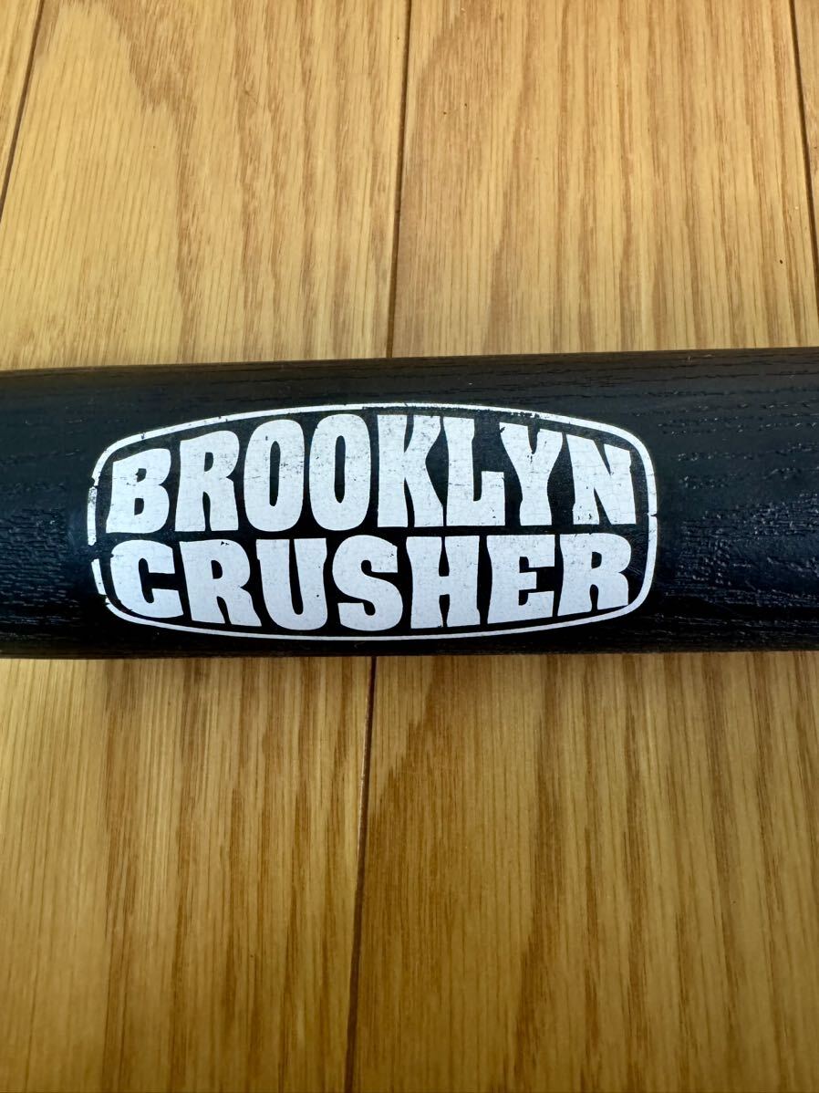 【護身用】 ゴールドスチール ブルックリンクラッシャー BROOKLYN CRUSHER バット 野球バット 素振り_画像2