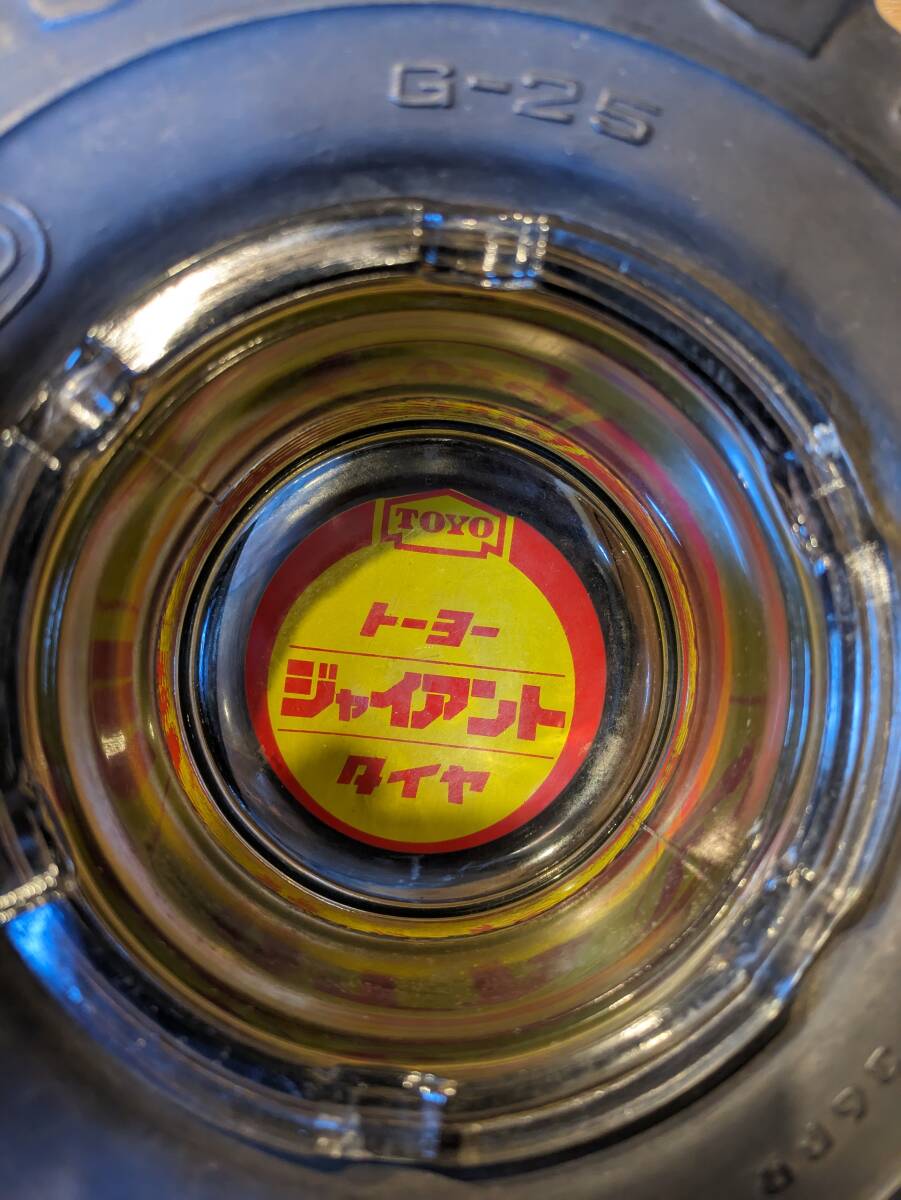 送料無料 タイヤ灰皿セット TOYOタイヤ GOOD YEAR 昭和レトロ 美品 レアの画像5