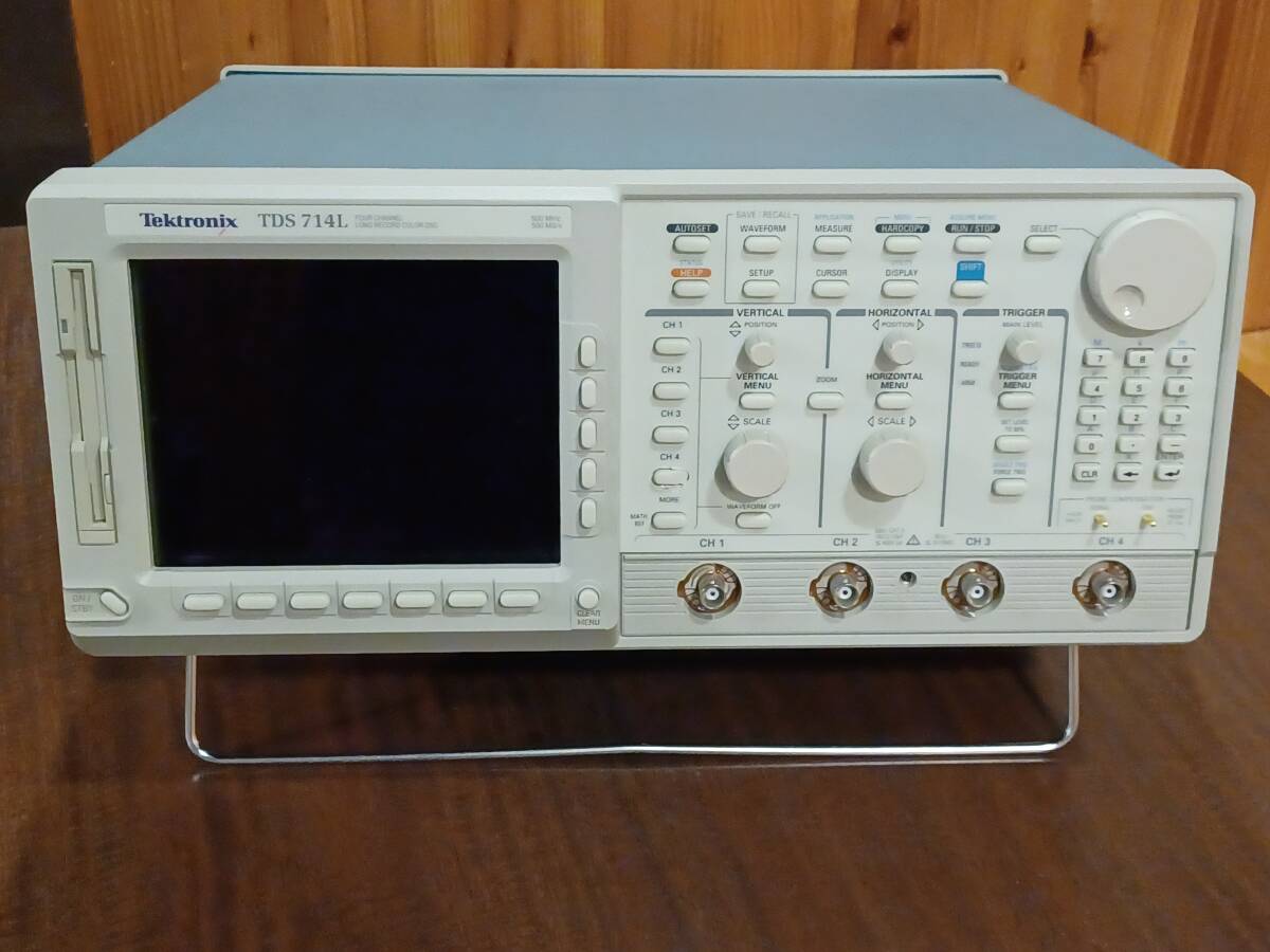 Yahoo!オークション - Tektronix <TDS714L> 4CH LONG RECORD Yahoo!オークション - Tektronix <TDS714L> 4CH LONG RECORD