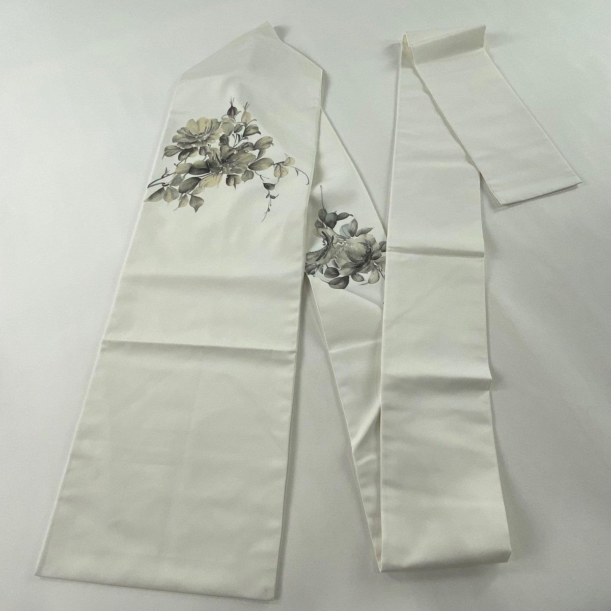  Nagoya obi beautiful goods super goods . flower ash white silk [ used ]