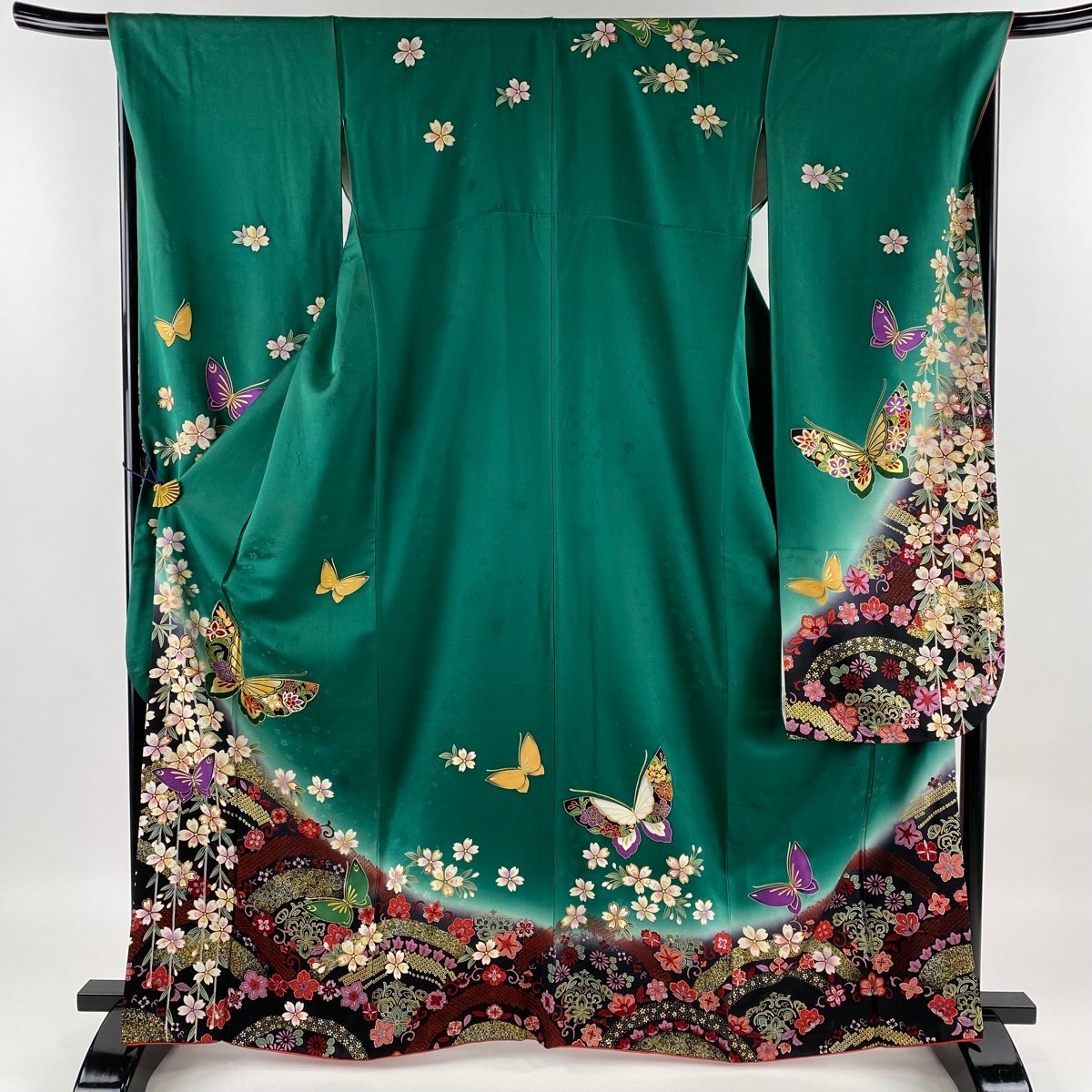 振袖 身丈164.5cm 裄丈68cm L 袷 蝶 枝垂桜 金糸 金銀彩 緑 正絹 名品 【中古】