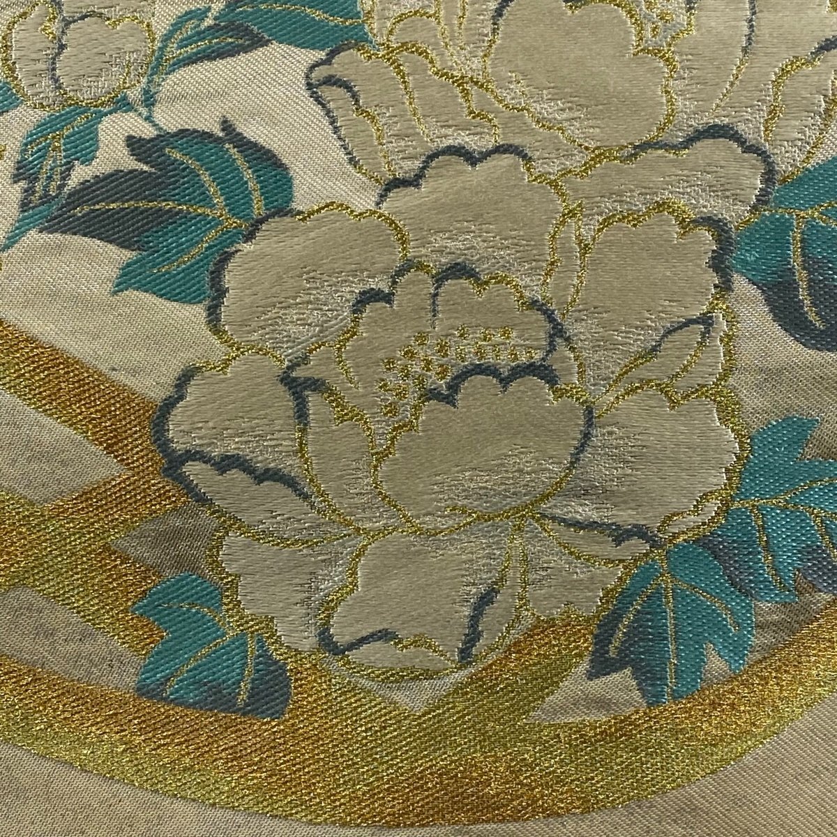 袋帯 名品 落款 川島織物 花籠 牡丹 金糸 箔 ベージュ 六通 正絹 【中古】_バイセル 14117_2