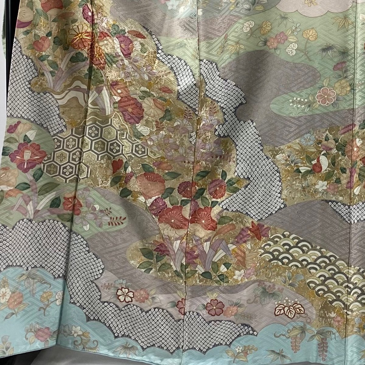 振袖 身丈167cm 裄丈68cm L 袷 菊 霞 金糸 金彩 水色 正絹 名品 【中古】_バイセル 14087_2