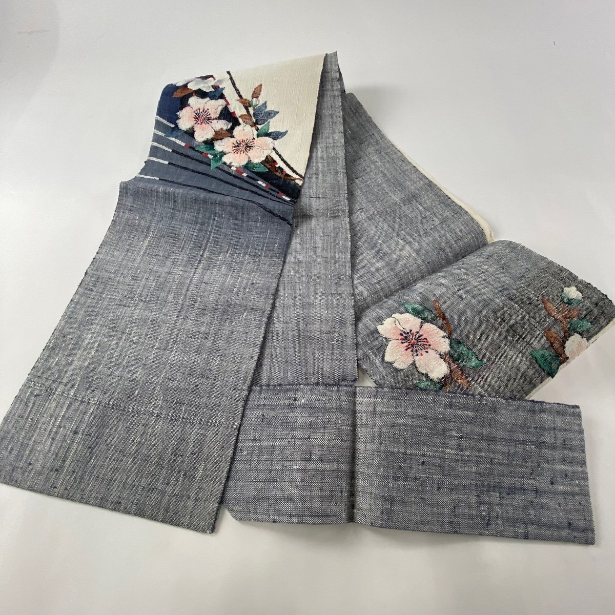  Nagoya obi beautiful goods preeminence goods . writing pine leaf tailoring . size Nagoya obi pongee ground branch flower grey silk [ used ]