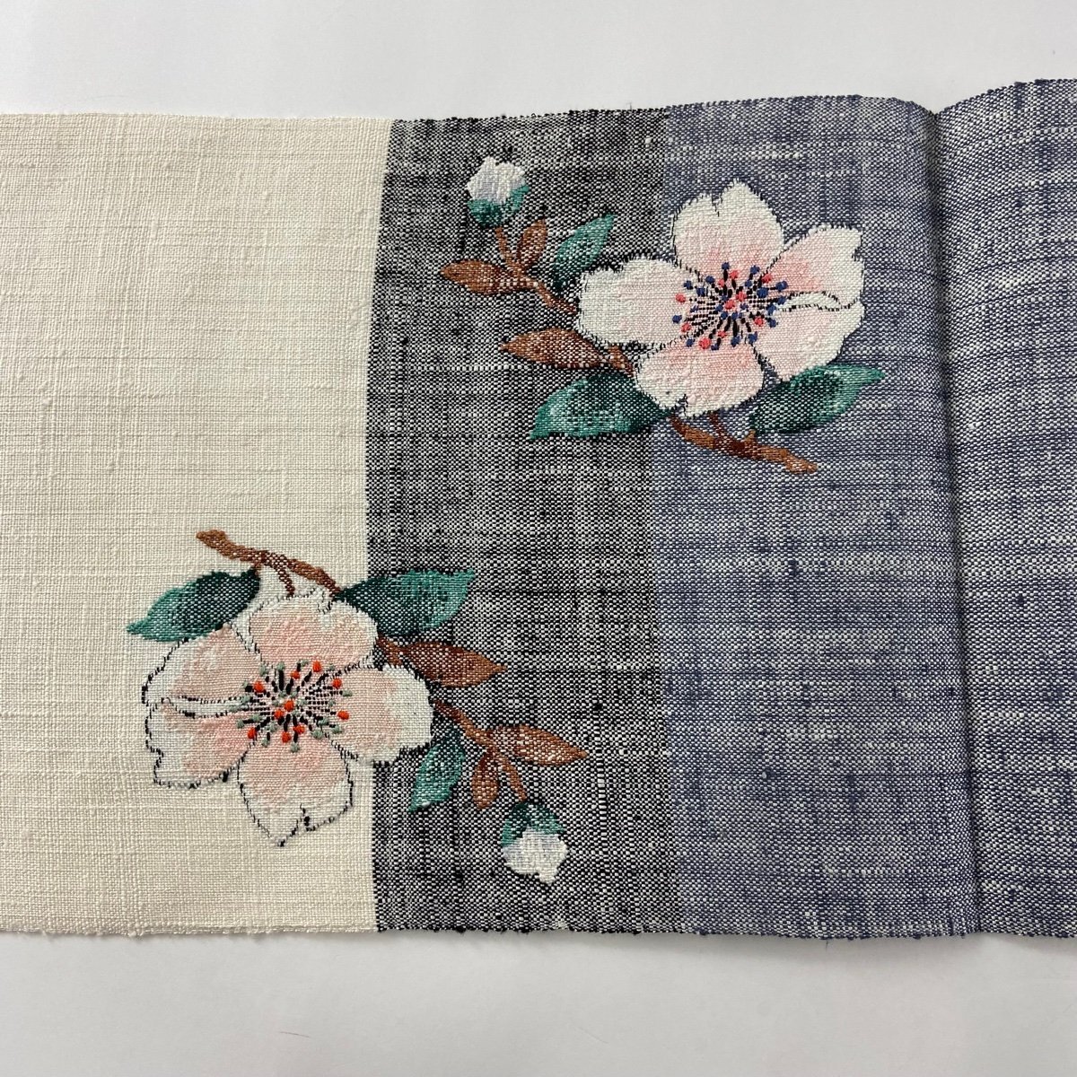  Nagoya obi beautiful goods preeminence goods . writing pine leaf tailoring . size Nagoya obi pongee ground branch flower grey silk [ used ]