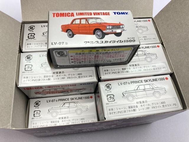 トミーテック 1/64 TLV-07b プリンス スカイライン 1500 レッド 205562 1BOX 12個入り ※まとめて取引・同梱不可 [44-9411]_画像2