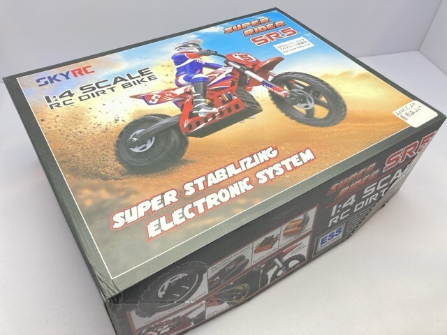 SKYRC 1:4 SCALE RC DIRT BIKE ※まとめて取引・同梱不可 [50-417]の画像1