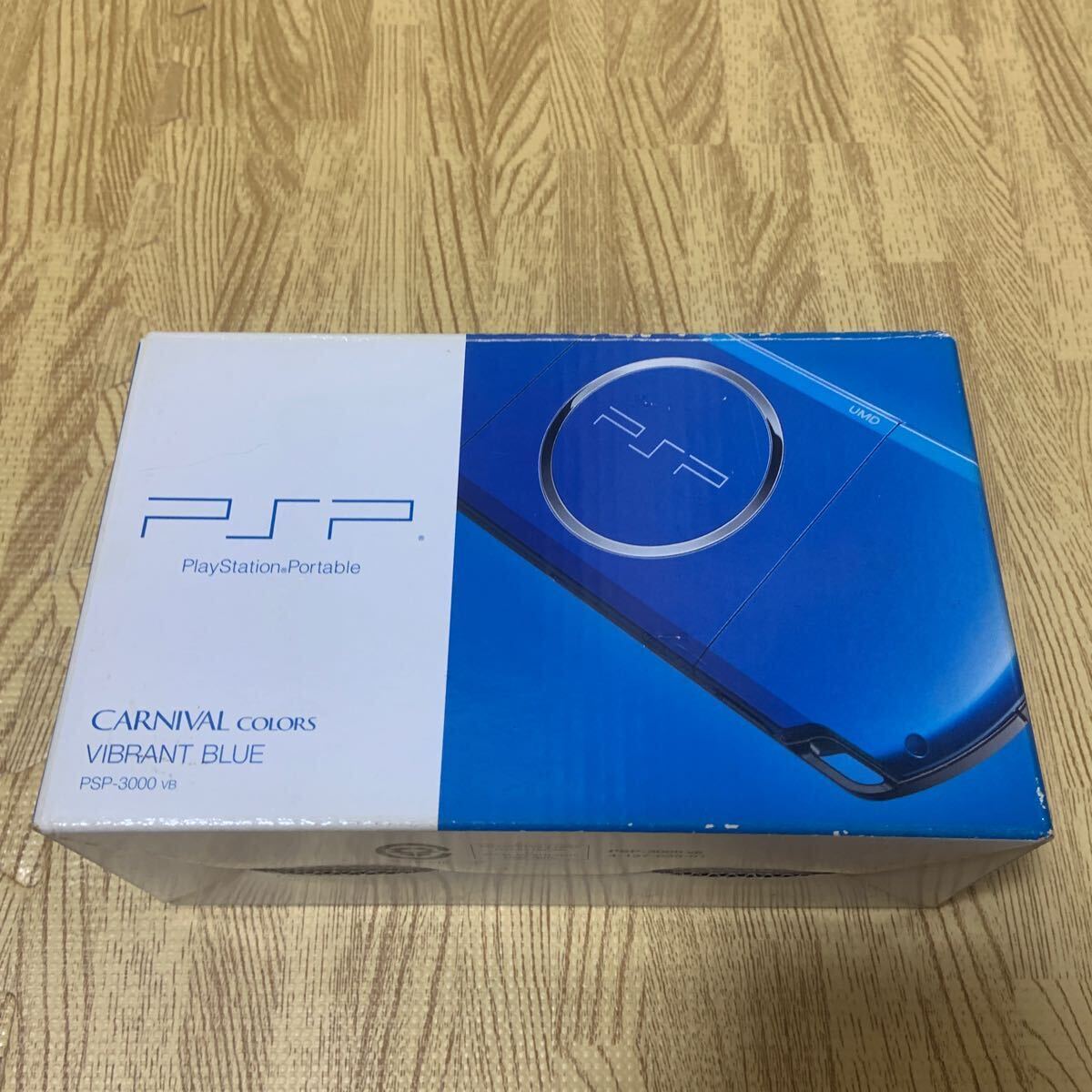 バイブラント ブルー 　PSP-3000　本体は、ほとんど無傷　ほとんど未使用に近い　付属品も綺麗な美品　★箱付きです。♪