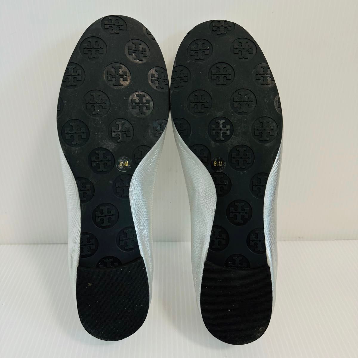 未使用級】TORY BURCH トリーバーチ バレエシューズ シルバー 25 未使用級】TORY BURCH トリーバーチ バレエシューズ シルバー 25
