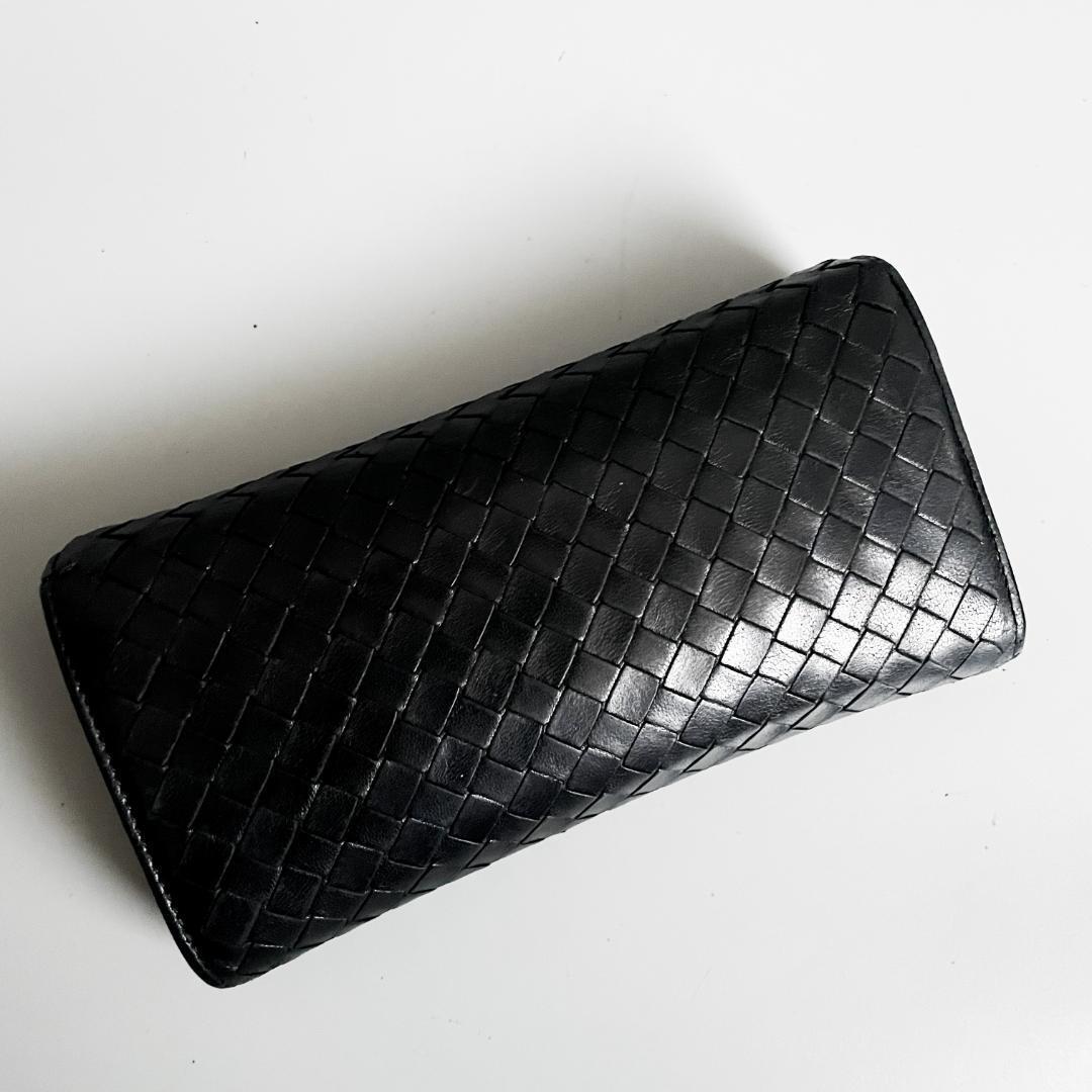 美品・人気モデル BOTTEGA VENETA ボッテガヴェネタ 長財布 折財布 イントレチャート ブラック レザー メンズ レディース_画像2