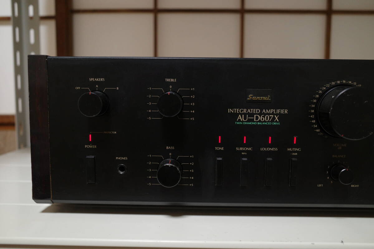 サンスイ AU-D607X プリメインアンプ LRから出力しますが難ありです Yahoo!オークション - SANSUI サンスイ プリメインアンプ AU