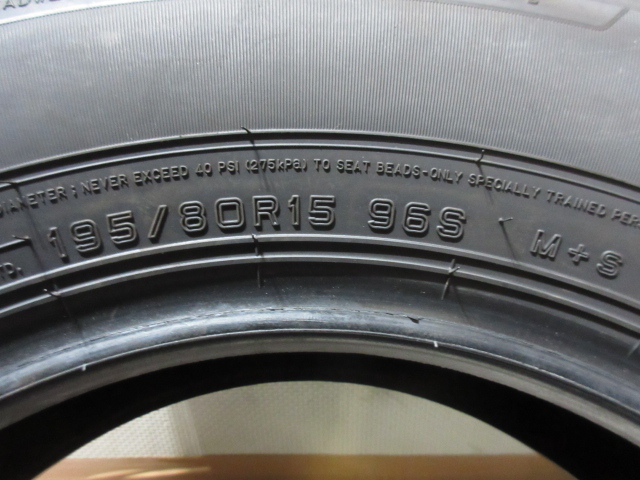 中古タイヤ　195/80R15　ダンロップ　GRANDTREK　イボ付き　2023年式　4本セット_画像8