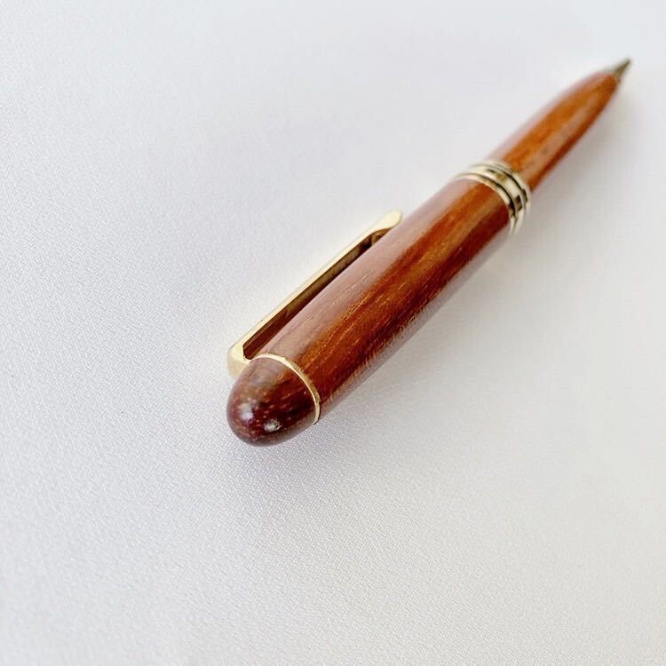 木製　ツイスト式ボールペン　太め
