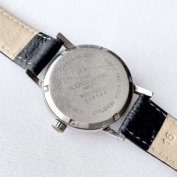 SWISS製　TITUS 17石メンズ手巻き腕時計　稼動品　カレンダー付