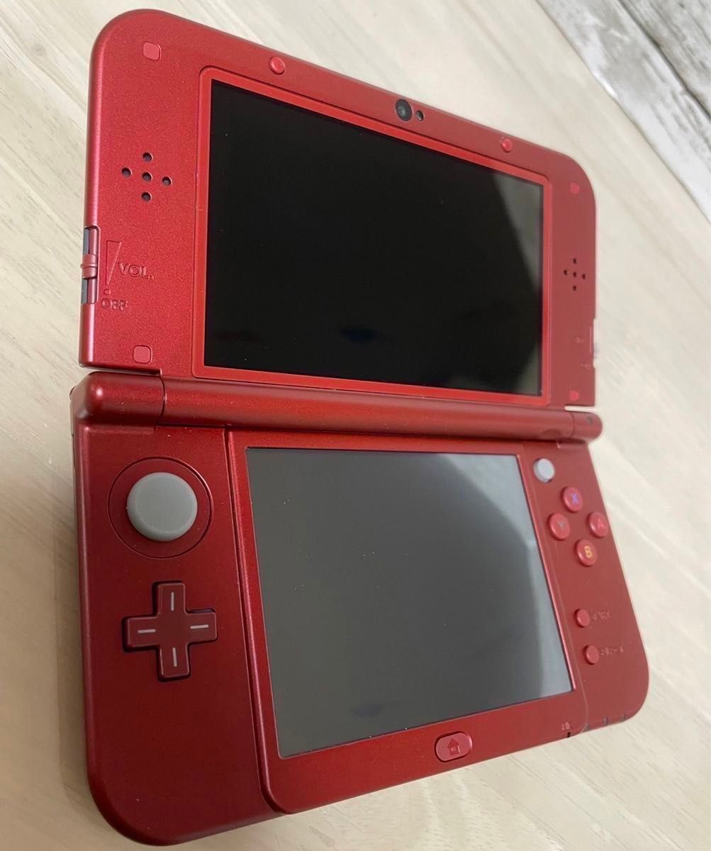 【未使用に近い】Newニンテンドー3DS LL メタリックレッド 箱付き