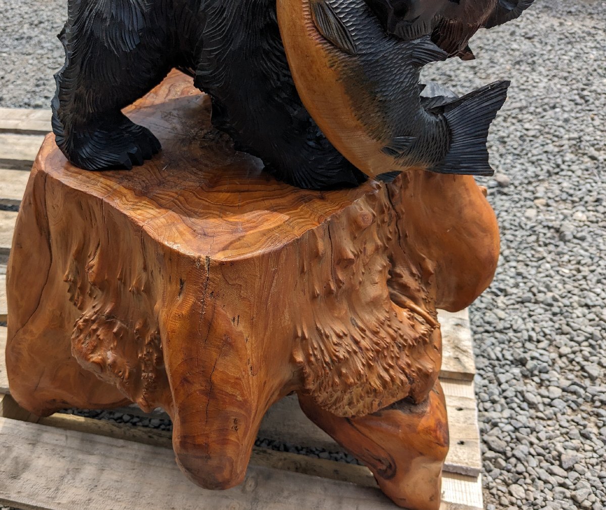 鹿児島発　　木彫り　熊　と切株　オブジェ_画像6
