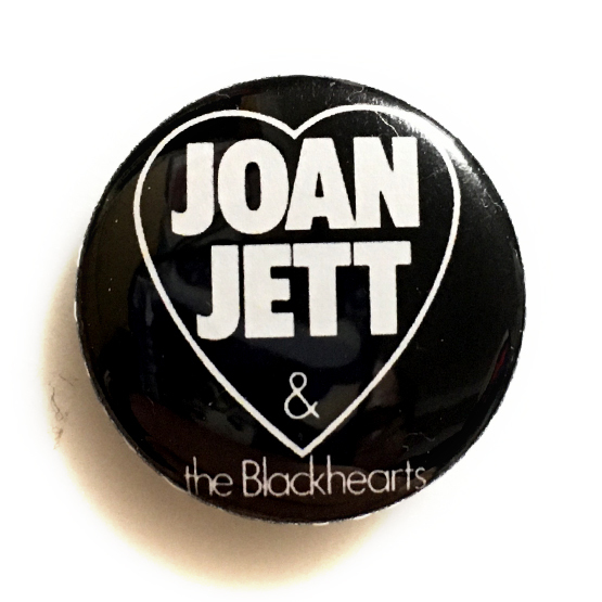 缶バッジ 25mm 2個セット Joan Jett & Blackhearts ジョーンジェット Runaways ランナウェイズ Guitar Wofl ギターウルフ_画像2