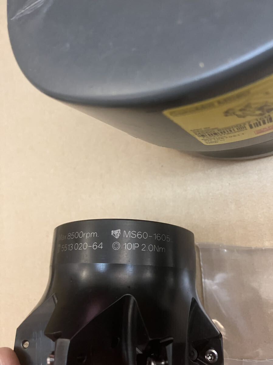 新品 サンドビック コロミル MS60 肩削りカッター Φ80 7枚刃 新品 サンドビック コロミル MS60 肩削りカッター Φ80 7枚刃