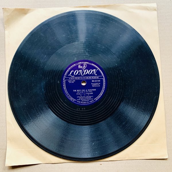 SP盤【ボーカル】ジュリー・ロンドン「いるかに乗った少年」「トール・ボーイ」ロンドン RB-62166 ジュリー・ロンドンのデビュー盤の画像2