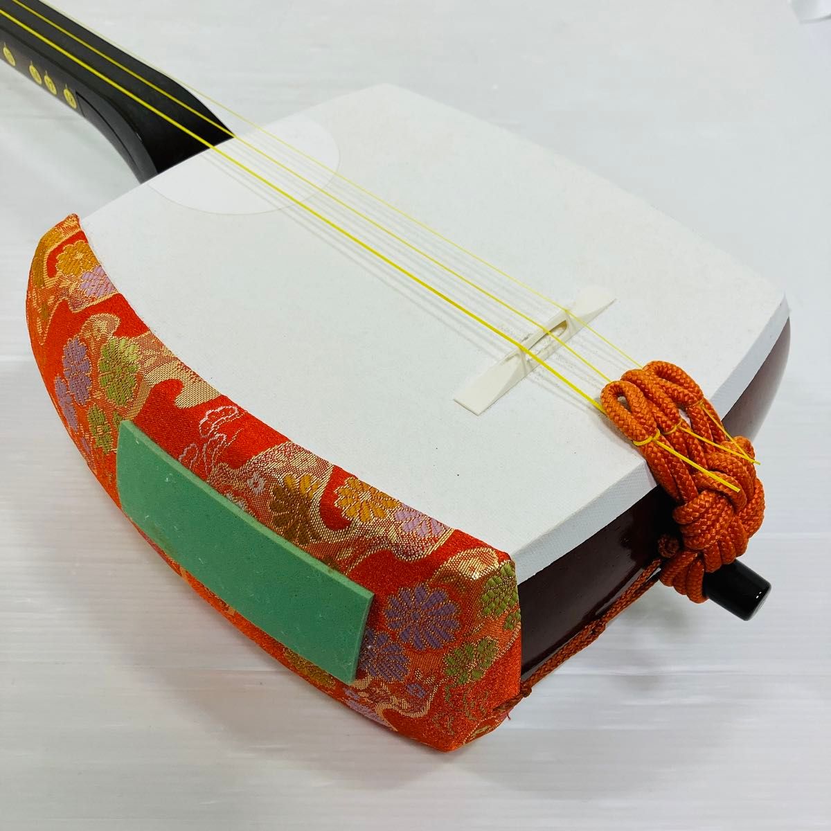 鈴木楽器製作所 三味線セット かえで MS-8 細棹 学校用三味線 鈴木楽器製作所 三味線セット かえで MS-8 細棹 学校用三味線