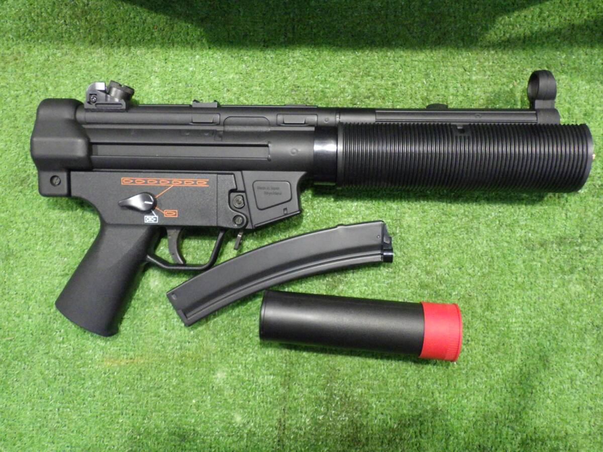 東京マルイ Ｈ＆Ｋ MP5 SD6タイプ オートマチック電動エアーガン モデルガン ミリタリー サバゲー ゲーム 中古品 240323_画像3