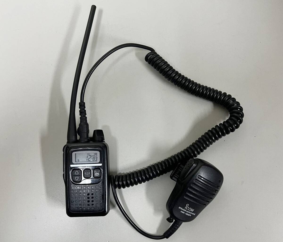 icom アイコム トランシーバー IC-4300L 特定小電力トランシーバー HM-186PI 小型スピーカーマイクロホン　中古