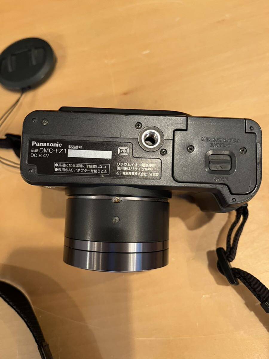 Panasonic LUMIX ルミックス　コンパクトデジタルカメラ DMC-FZ1 中古品　カメラ　パナソニック　デジカメ_画像4