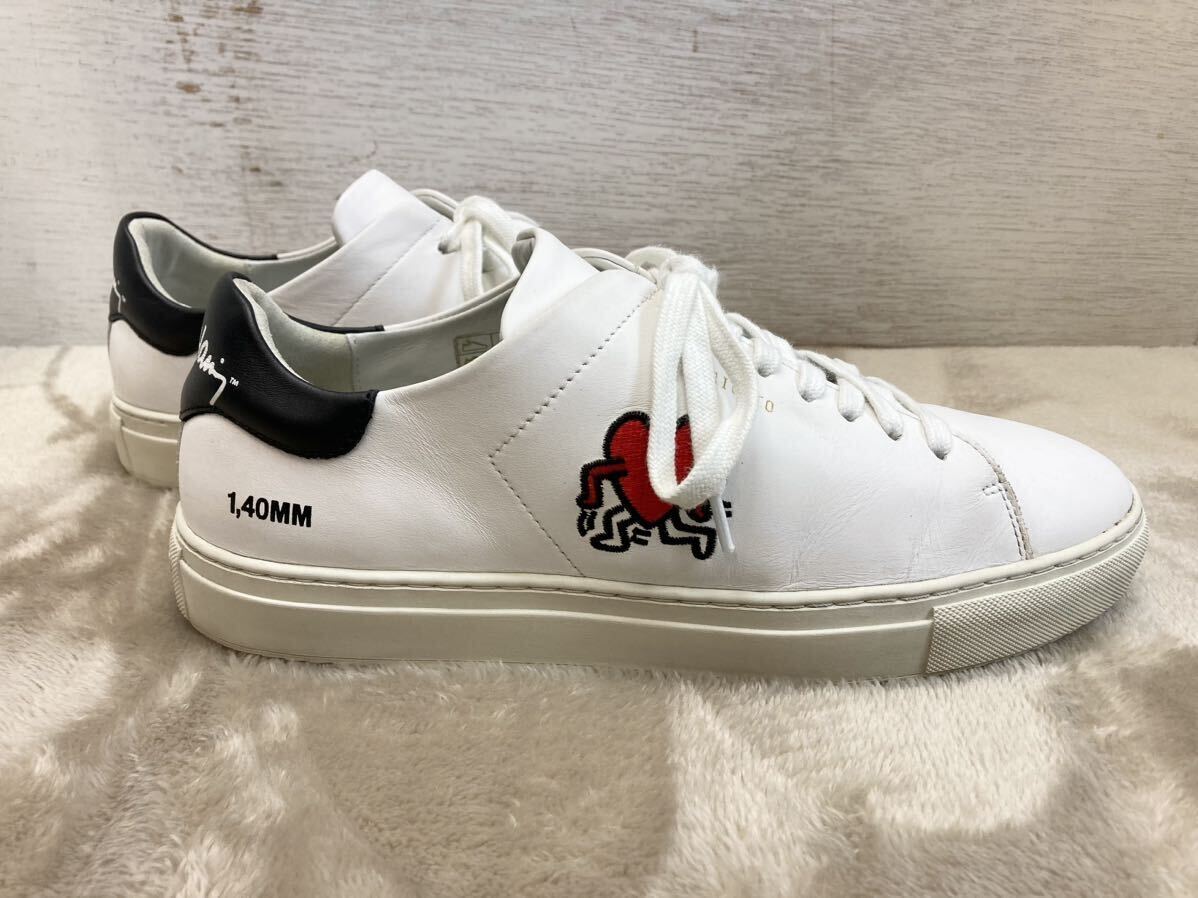  beautiful goods!Y38,990 Portugal made [AXEL ARIGATO×Keith Haring] accelerator have gato× Keith he ring natural leather leather sneakers white /42(27.0)