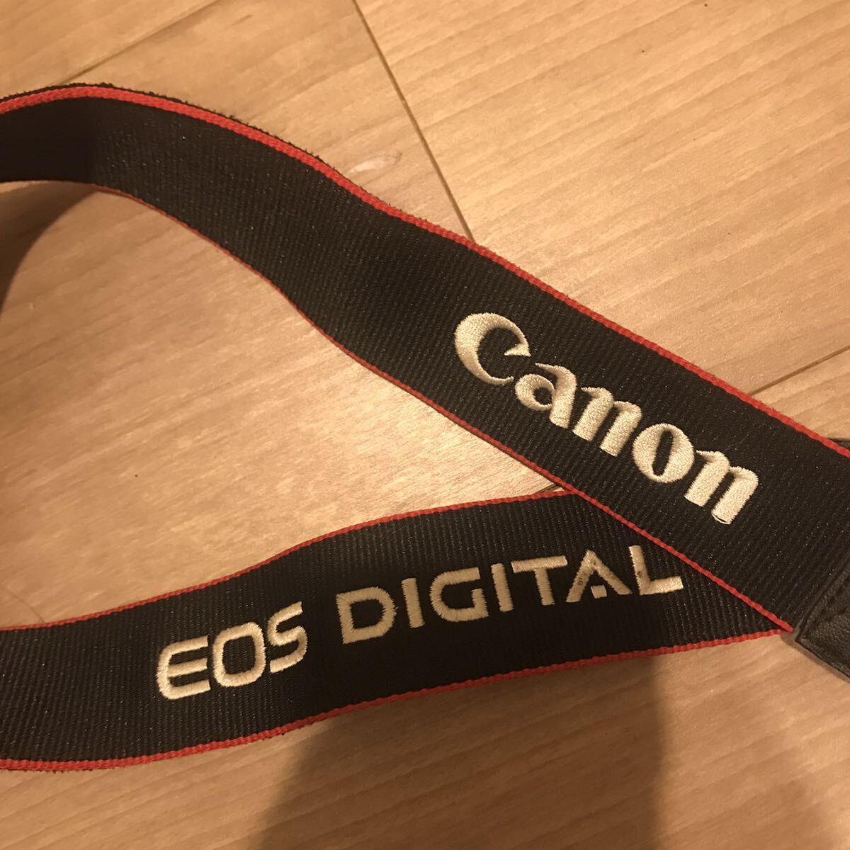 Canon キヤノン EOS DIGITAL カメラ ストラップ ブラック _画像2