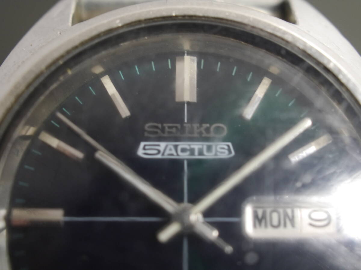 セイコー SEIKO 5 アクタス ACTUS 21石 自動巻き 3針 デイデイト 7019-7070 男性用 メンズ 腕時計 x357 稼働品の画像3