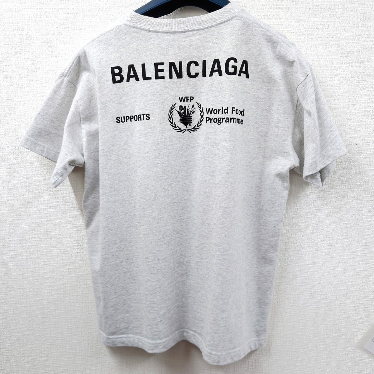 即決  BALENCIAGA バレンシアガ WFP Tシャツ☆ライトグレー 半袖 Mサイズ メンズ レディース ユニセックスの画像1