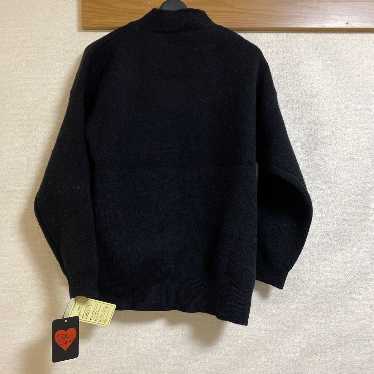 ☆オシャレな黒のセーター ニット タグ付き　長袖 新品　未使用　ゆったりめのサイズM〜L☆_画像3