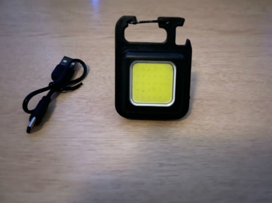 COBライト LED　充電式 小型 ミニ USB type C 充電 カラビナ付き 栓抜き 防水防塵 充電ケーブル付き_画像3