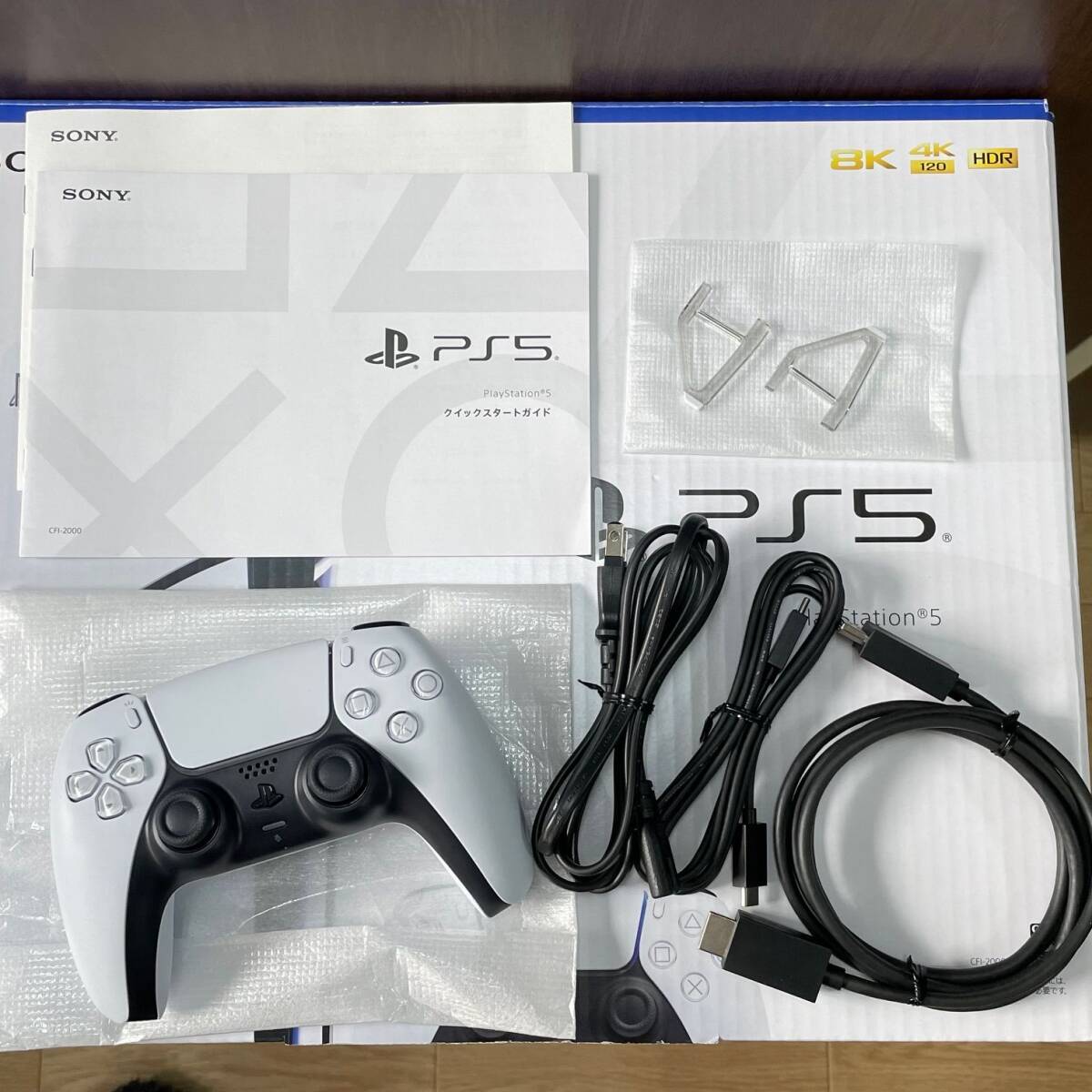 中古品 PlayStation 5 CFI-2000 A01 本体 プレステ プレイステーション 5 _画像8