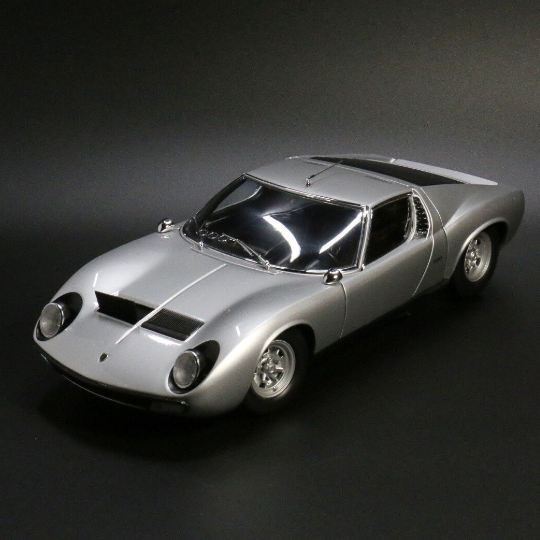 京商 1/18 ランボルギーニ ミウラ P400 SV シルバー 限定エディション 艶出し 加工済み kyosho Lamborghini Miura Limited Edition Silver の画像2