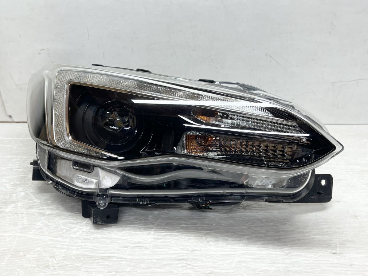 送料込 即決 インプレッサ/スポーツ/XV GK/GT 前期 純正 LED 左 送料込 即決 インプレッサ/スポーツ/XV GK/GT 前期 純正 LED 左