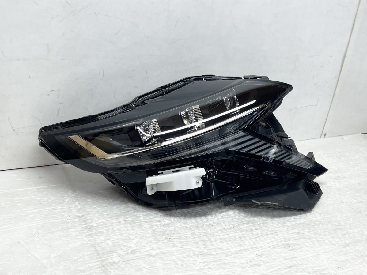シャニライトフツ 7778W10 BLACK ジャンク 送料込 即決 サクラ B6AW 純正 LED 左 ヘッドライト