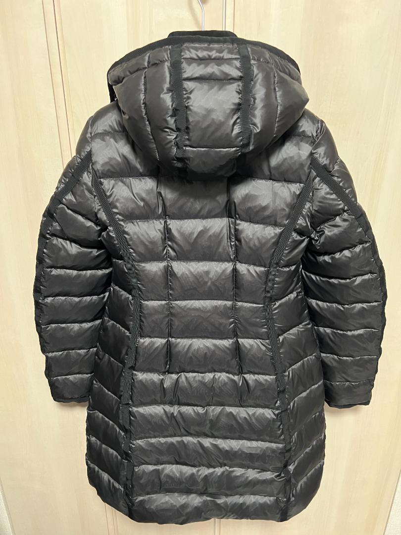 未使用・本物保証☆MONCLER HERMINE エルミンヌ TG3 黒色 ブラック色 ダウンジャケット_画像3