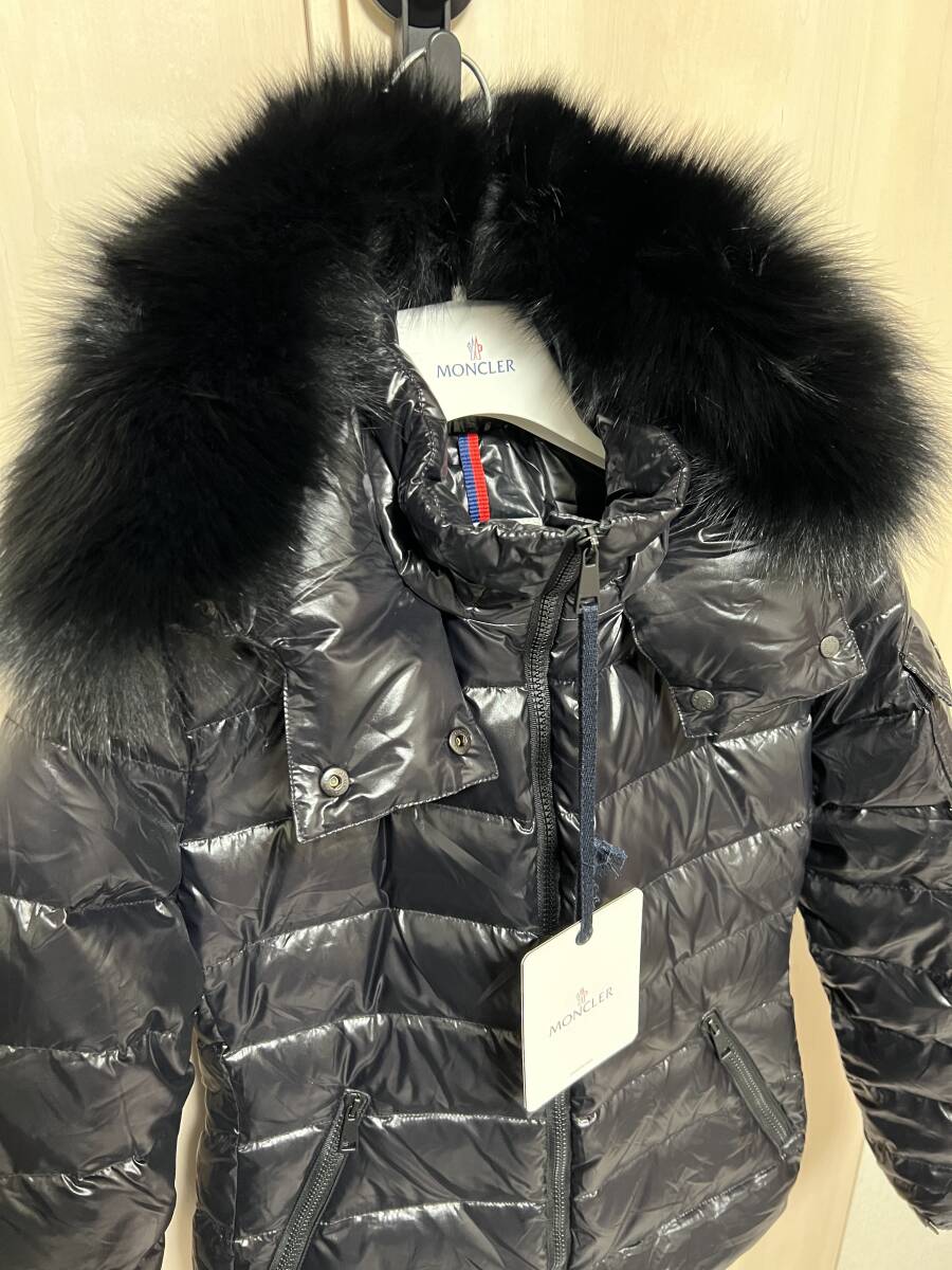 未使用・本物保証☆MONCLER BADYFUR バディファー ブルーフォックスファー ダウンジャケット TG1 ブラック色 黒色 人気モデル_画像3