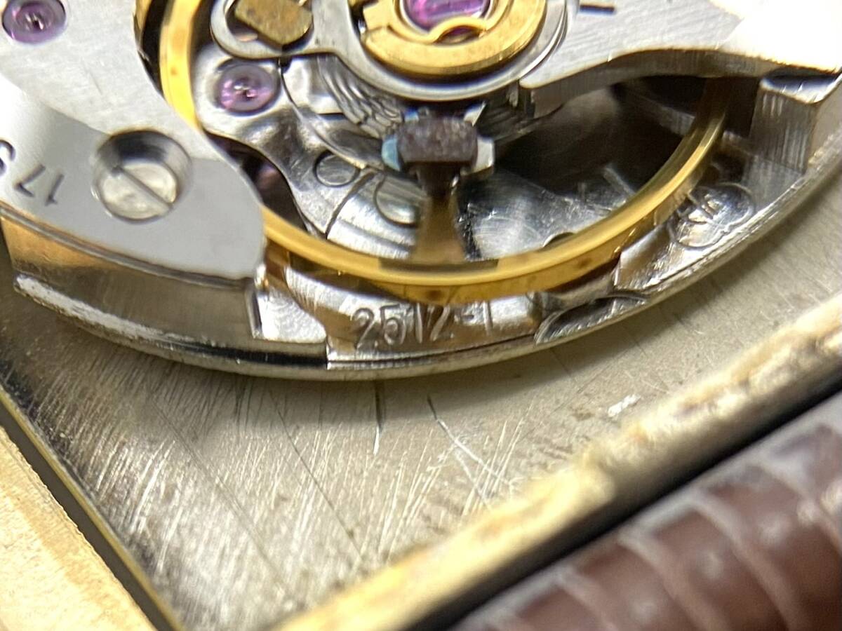 【ジャンク品】Cartier/カルティエ マストタンク ヴェルメイユ LM CAL.2512-1 925 手巻き ローマン アイボリー メンズ腕時計 (46852H2)_画像8