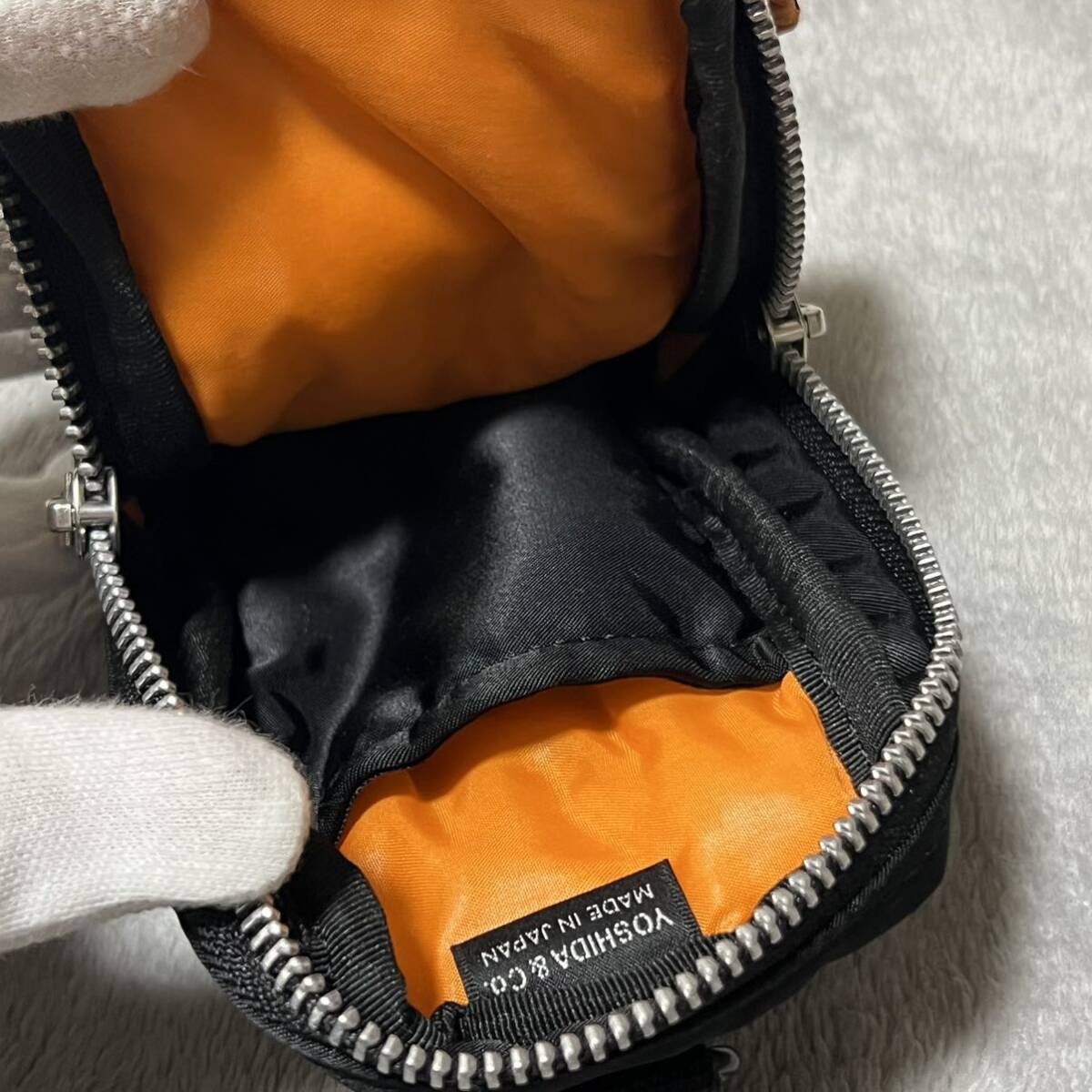 【極美品!】PORTER TANKER POUCH モバイルポーチ 小物入れ ミニポーチ ブラック 吉田カバン ユニセックス