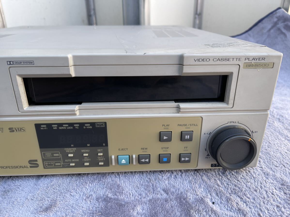 Victor ビクター　SVHS　ビデオカセットプレイヤー　Hi-Fi　再生専用機　BR-S500 ジャンク品　_画像3