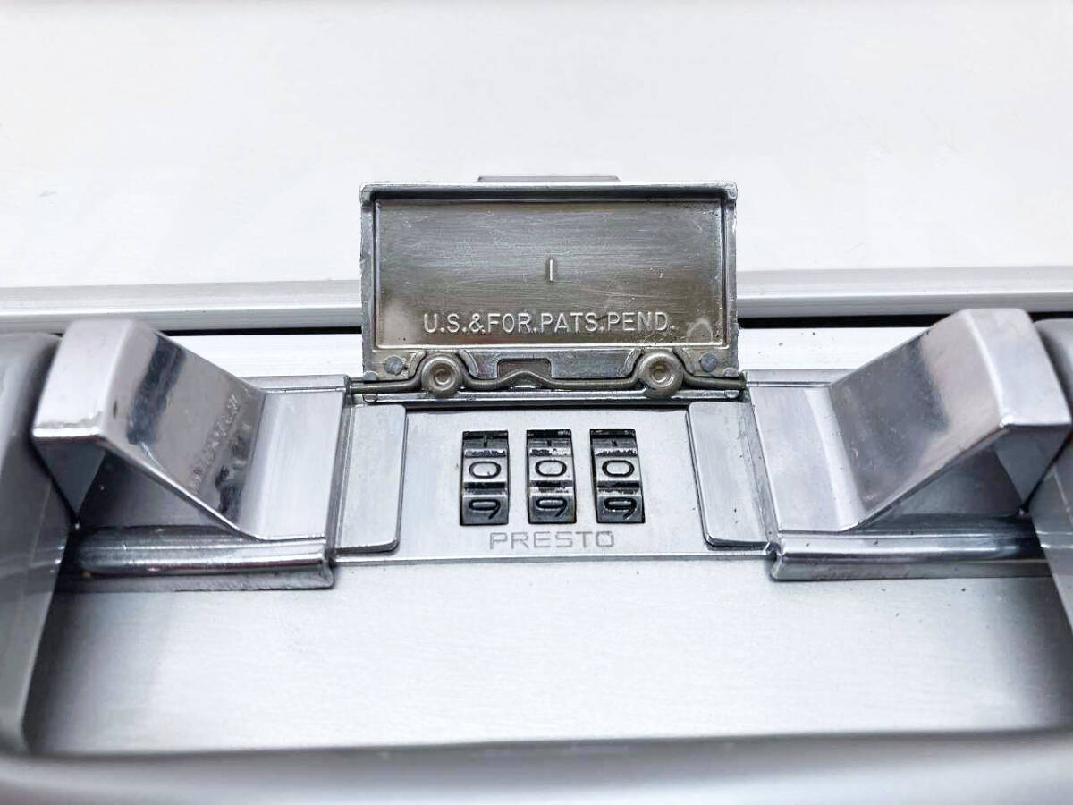 ZERO HALLIBURTON ゼロハリバートン 大型 旅行カバン スーツケース 保管ボックス トラベルケース アタッシュケースの画像5