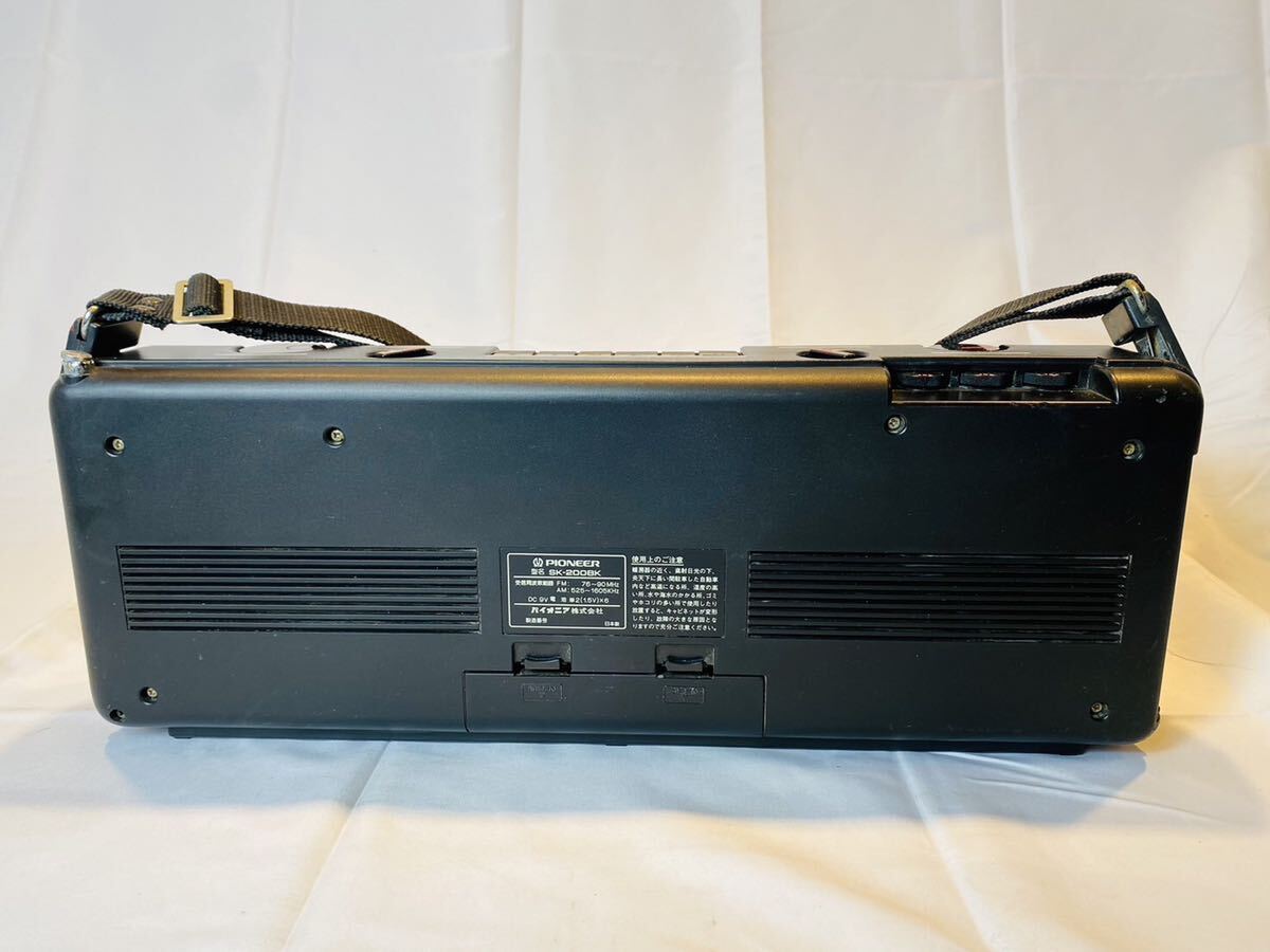 PIONEER パイオニア FM/AM ステレオラジオカセット ブラック SK-200BK 通電確認のみ ラジカセ ビンテージ _画像4