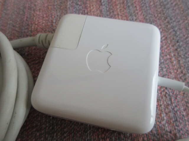 Apple for original AC adaptor A1436 used * four one 