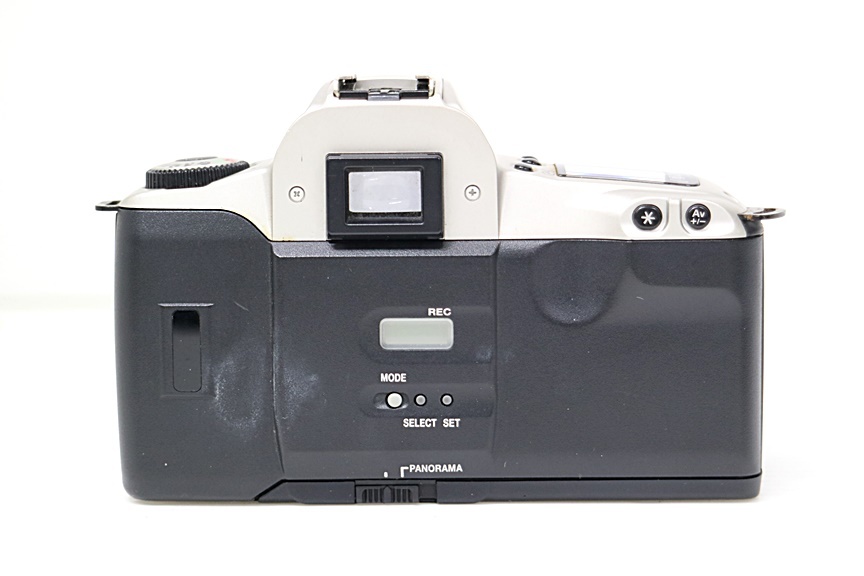 G3w68 Canon EOS Kiss III TAMRONレンズ カメラ 通電○ その他動作未確認 60サイズ_画像5