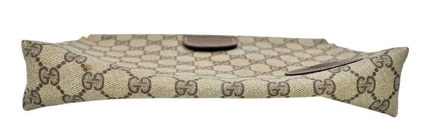 K3w78 Gucci クラッチバッグ 現状品 60サイズ_画像3