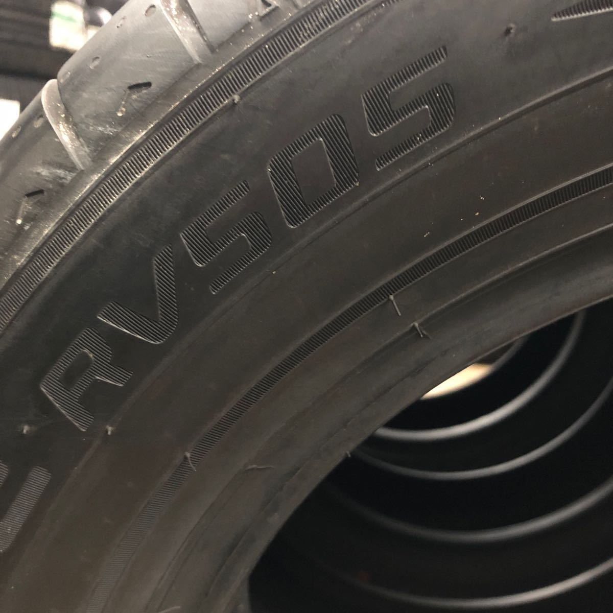 DUNLOP 215/60R16 RV505 年落ち未使用品　4本:31000円_画像3